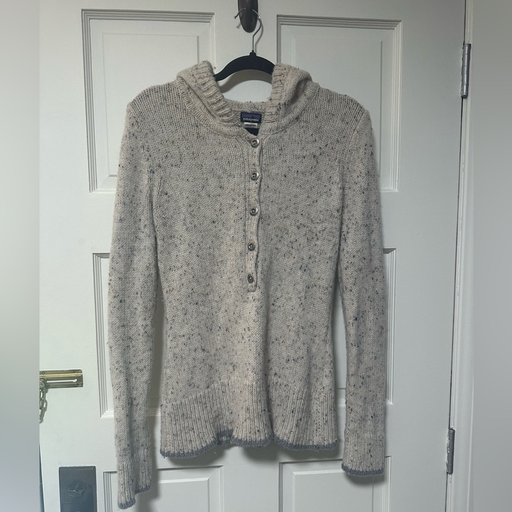 Patagonia wool sweater